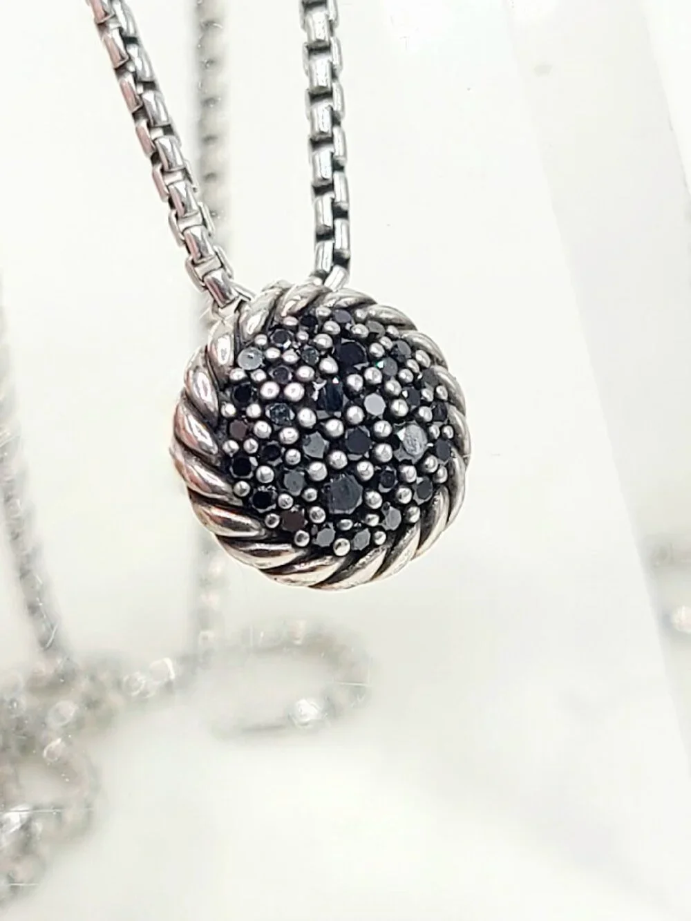 David Yurman Chatelaine Pendant Necklace w/ Pavé Black Diamonds - 17